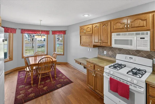 $335,000 | 11615 Parkview Drive, Becker, MN 55308