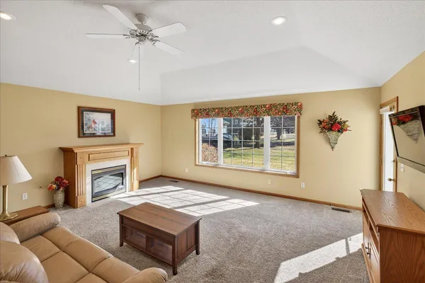 $335,000 | 11615 Parkview Drive, Becker, MN 55308