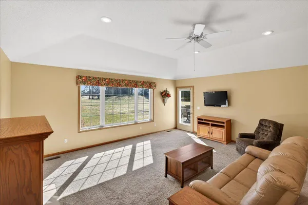 $335,000 | 11615 Parkview Drive, Becker, MN 55308