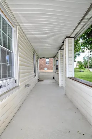 a view of livingroom with an outdoor space