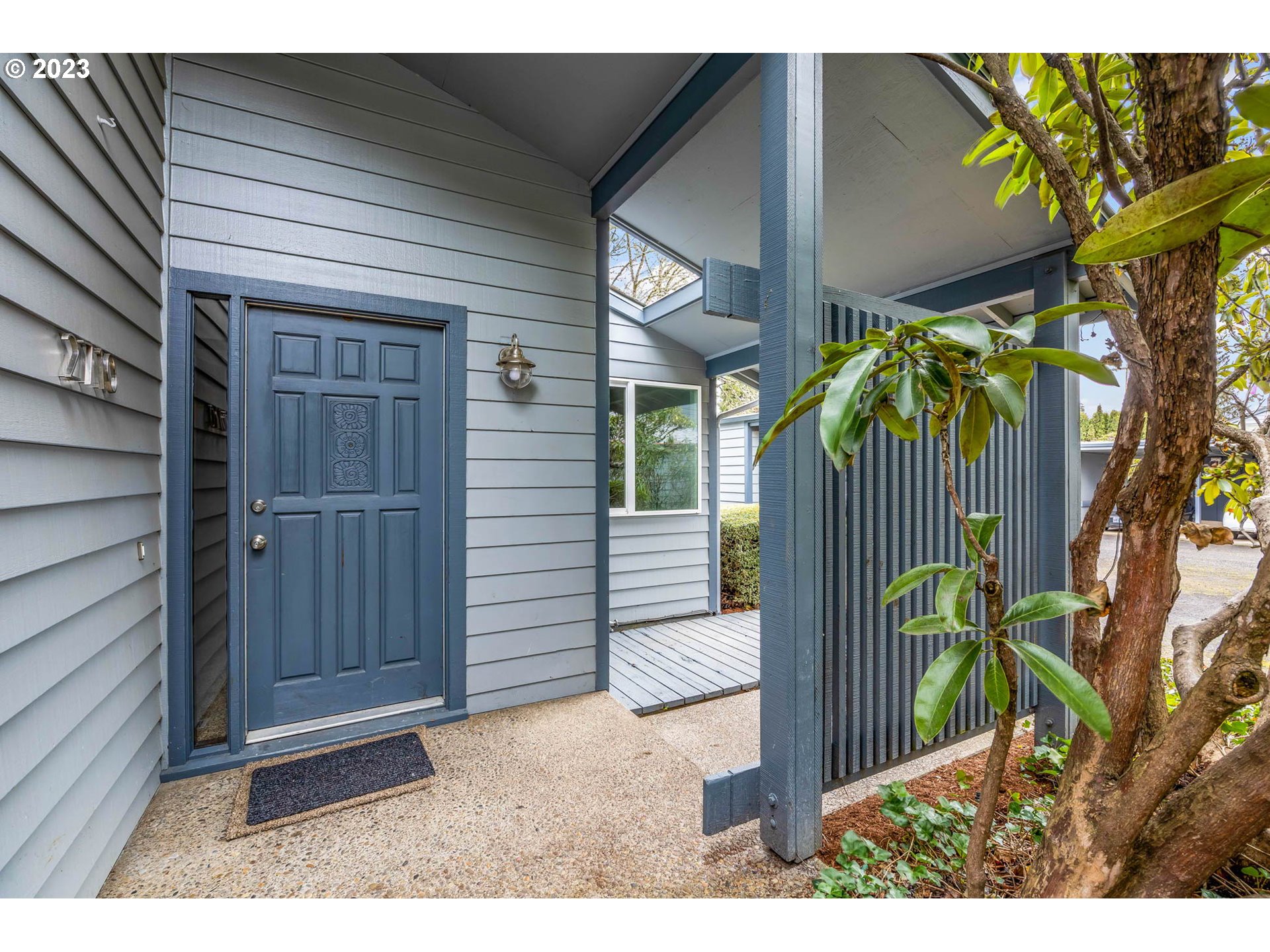 2710 Harlow Road Eugene, OR 97401 - Photo 1 of 25 Gallery Image 1