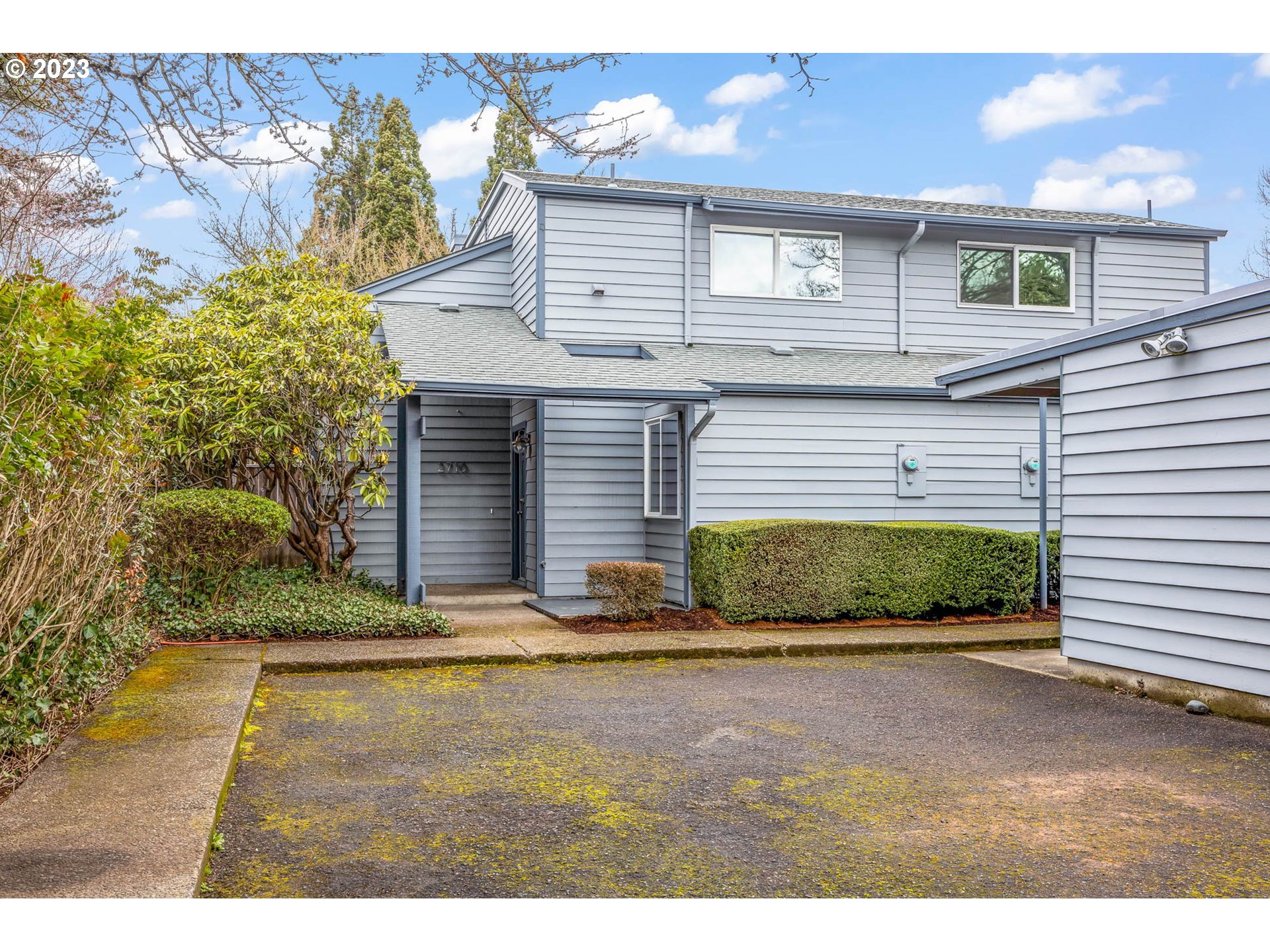 2710 Harlow Road Eugene, OR 97401 - Photo 3 of 25 Gallery Image 3