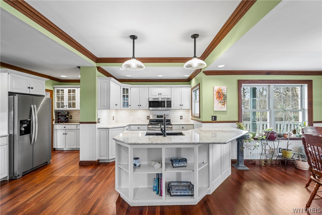 5910 Salt Road Clarence, NY 14031 - Photo 3 of 43 Quartz Peninsula