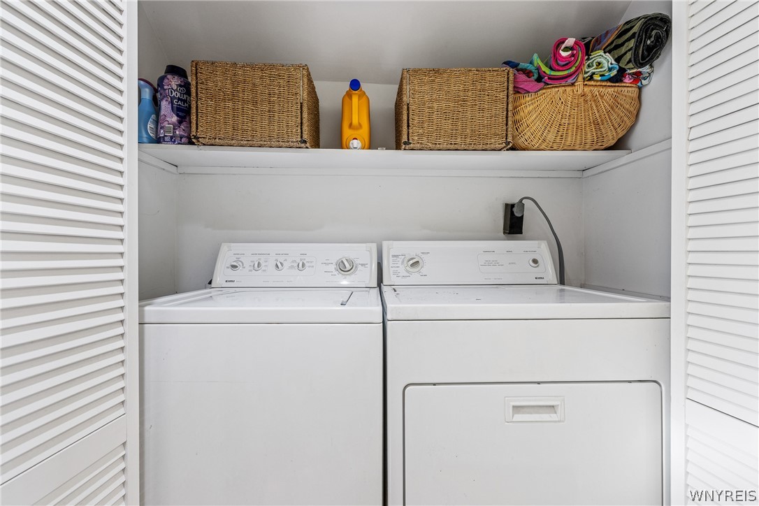 5910 Salt Road Clarence, NY 14031 - Photo 34 of 43 2ND Floor Laundry