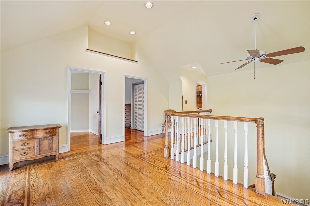 5910 Salt Road Clarence, NY 14031 - Photo 41 of 43 Spacious Landing (South Wing)