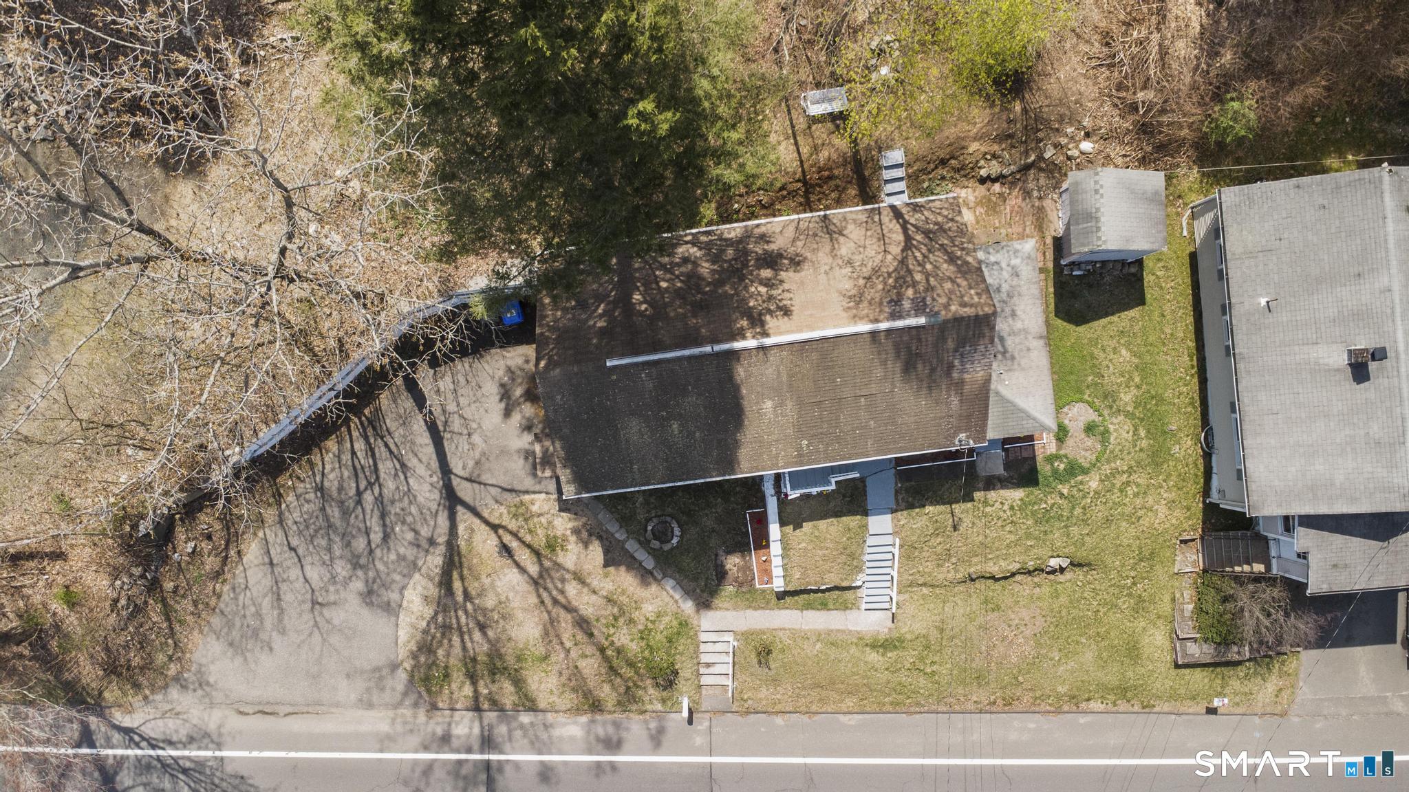 99 Pine Hill Road Thomaston, CT 06787 - Photo 5 of 40