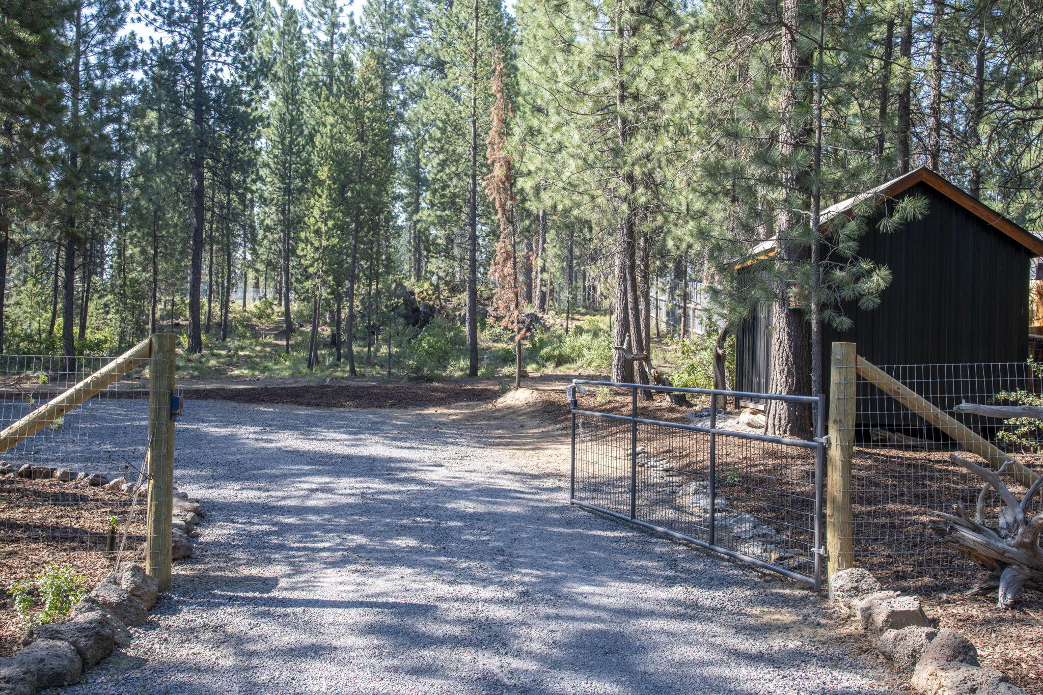 16945 Jacinto Road Bend, OR 97707 - Photo 7 of 22 7