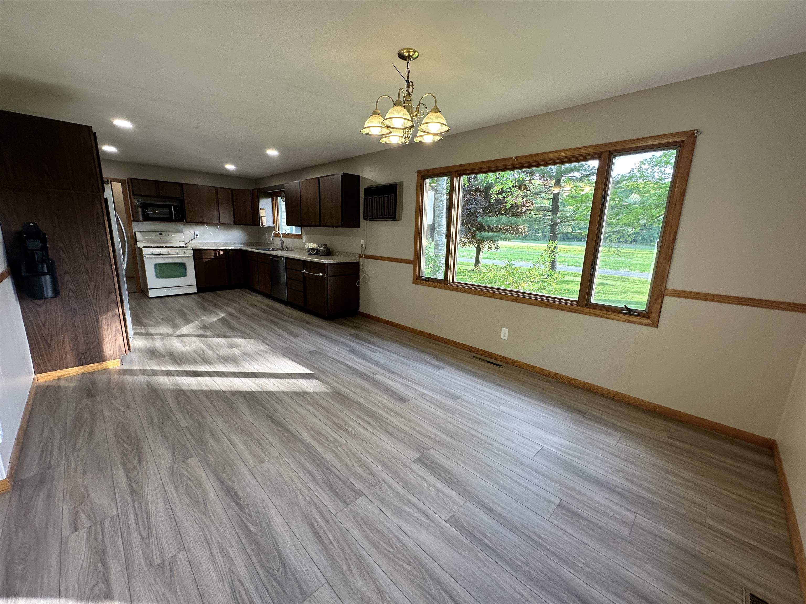 N2224 Wafle Road Mauston, WI 53948 - Photo 12 of 82