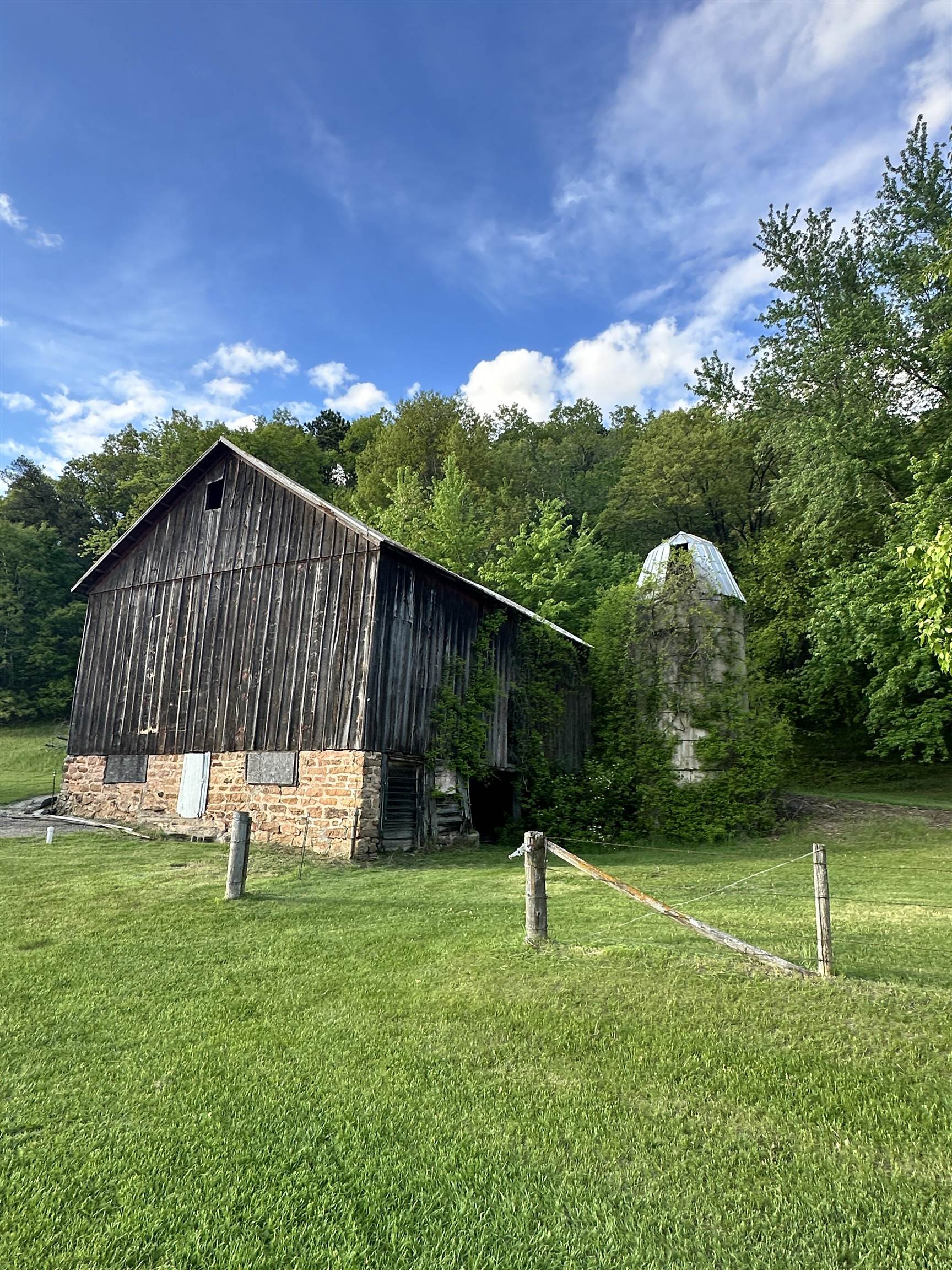 N2224 Wafle Road Mauston, WI 53948 - Photo 9 of 82