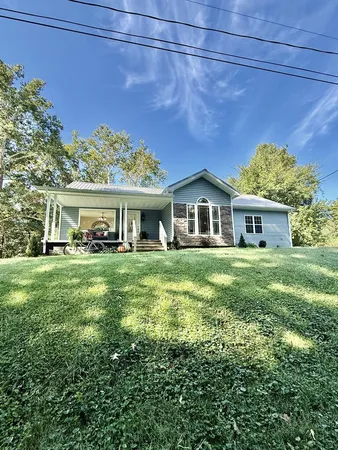 $325,000 | 369 Kings Addition Lane, South Shore, KY 41175