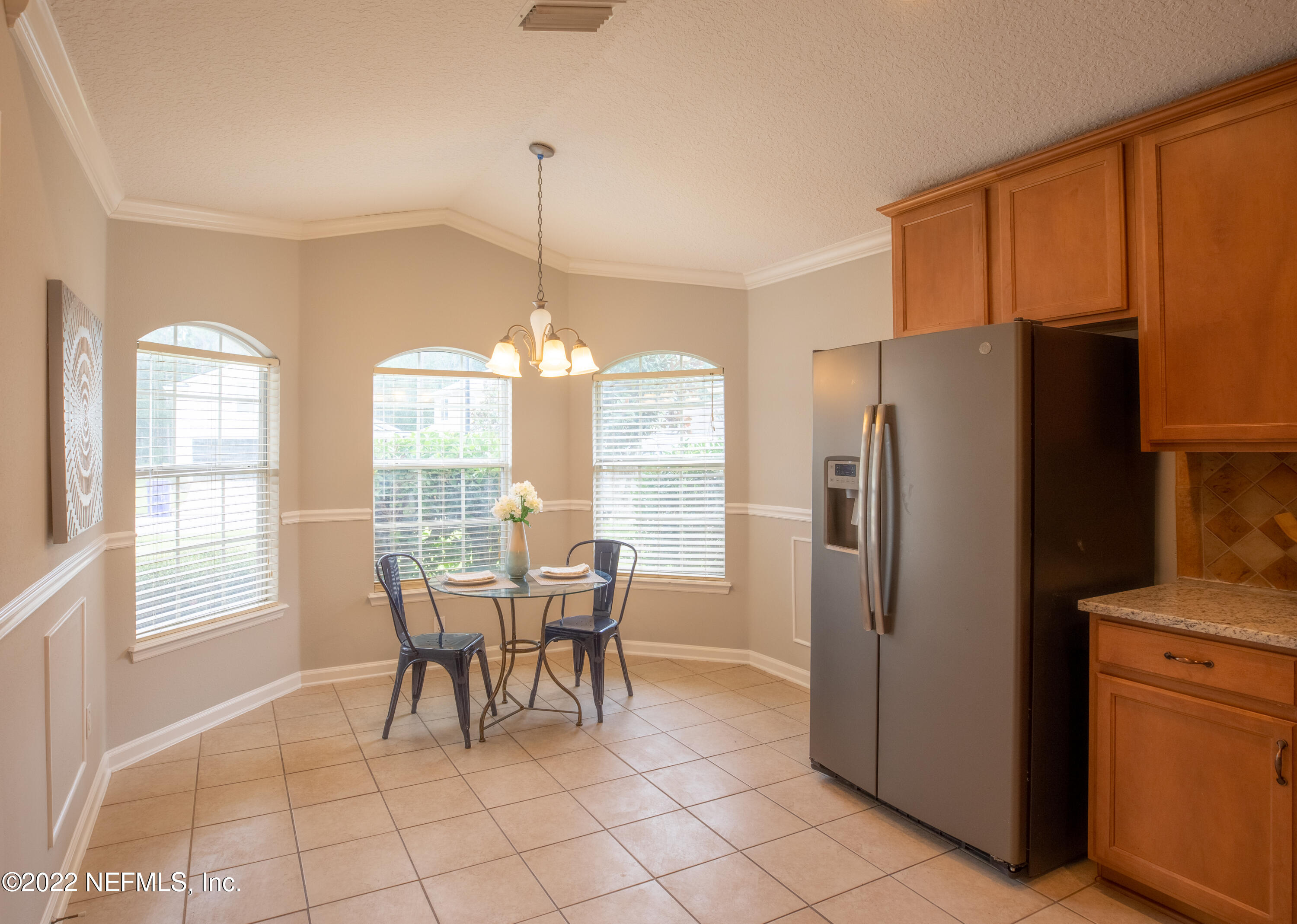 2067 North Cranbrook Avenue St. Augustine, FL 32092 - Photo 11 of 26 a dining room well furnished