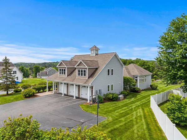 $1,699,000 | 144 Pulpit Road, Bedford, NH 03110