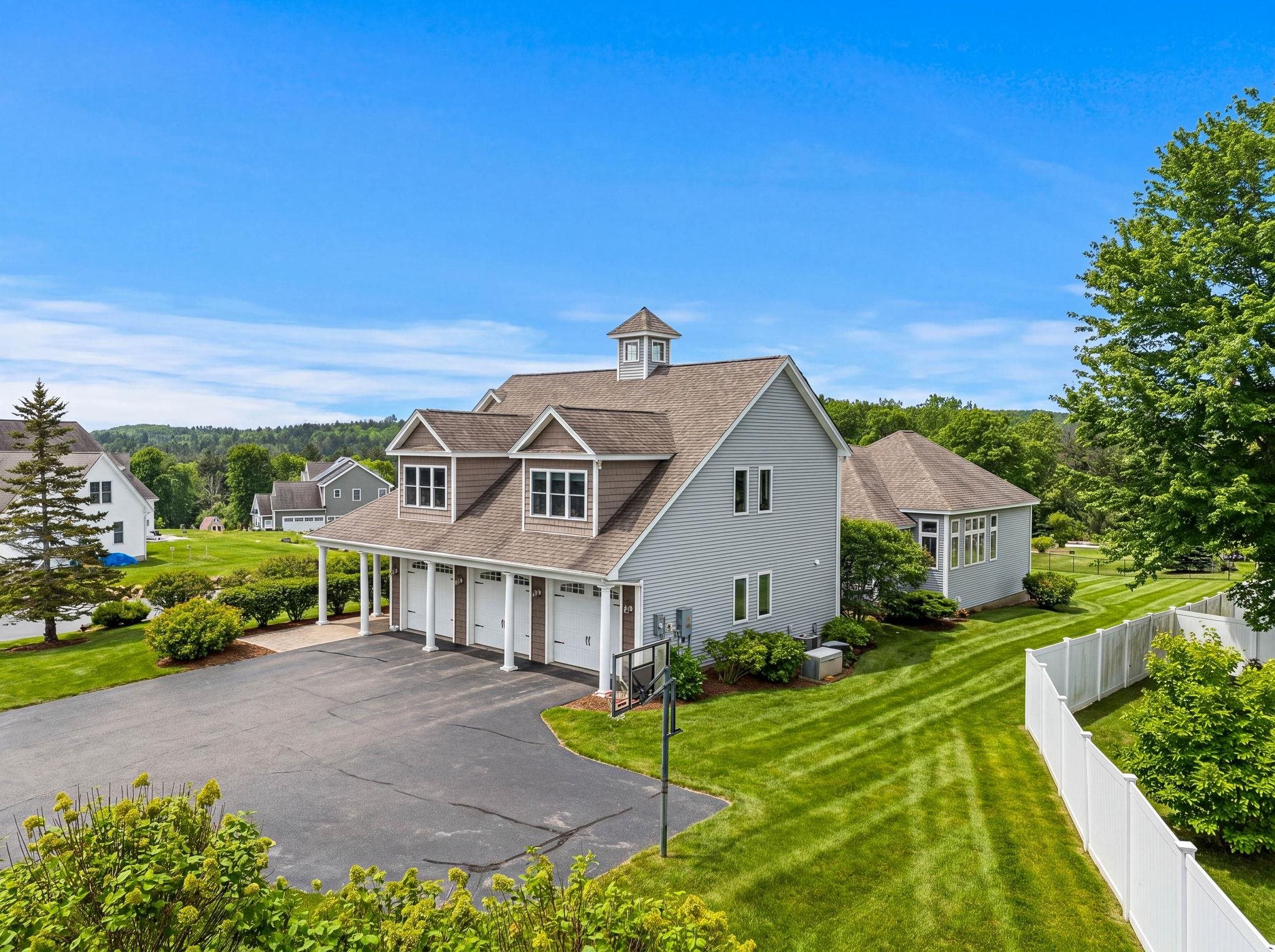 144 Pulpit Road Bedford, NH 03110 - Photo 1 of 52