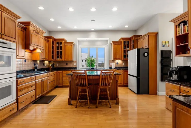 $1,750,000 | 144 Pulpit Road, Bedford, NH 03110