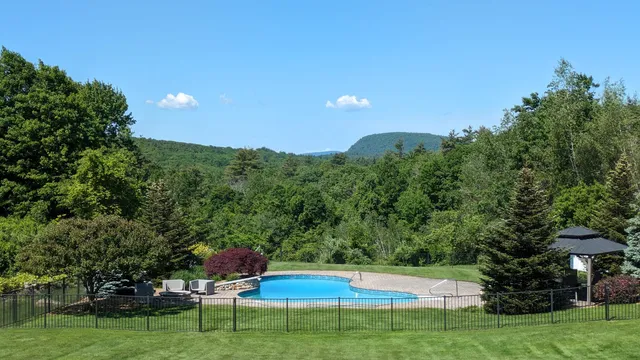 $1,750,000 | 144 Pulpit Road, Bedford, NH 03110