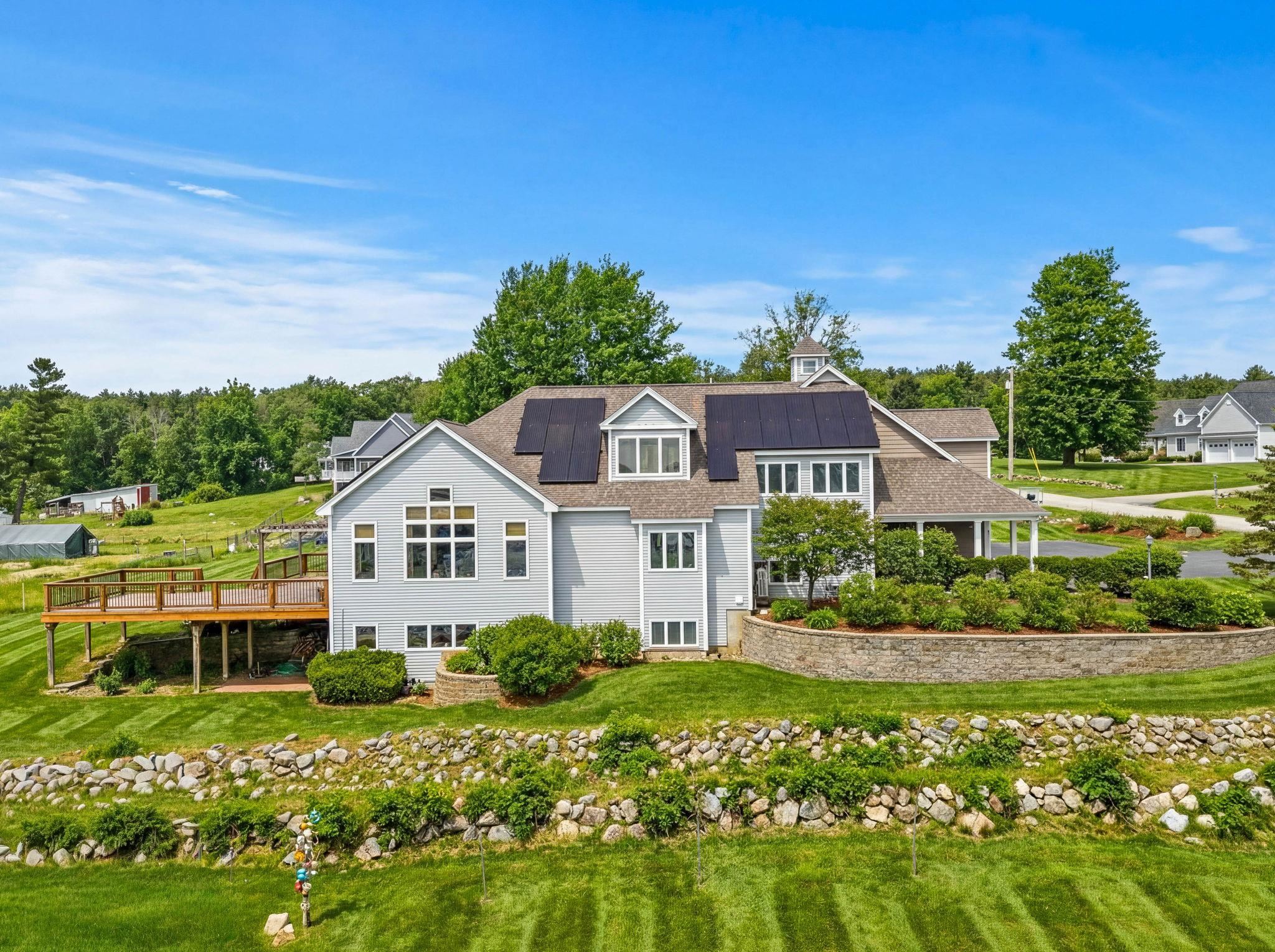 144 Pulpit Road Bedford, NH 03110 - Photo 2 of 52