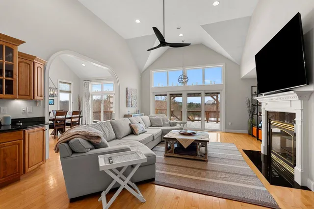 $1,750,000 | 144 Pulpit Road, Bedford, NH 03110