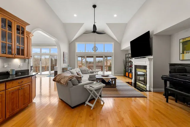 $1,750,000 | 144 Pulpit Road, Bedford, NH 03110