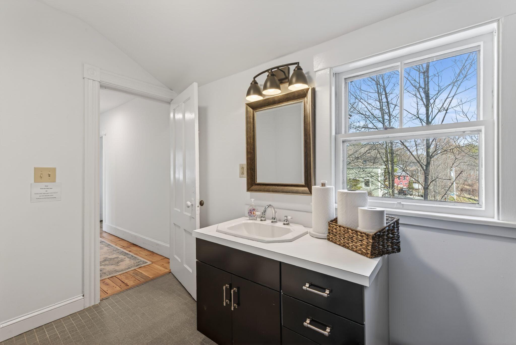 133 Gray Road Falmouth, ME 04105 - Photo 32 of 46 32_DSC02625