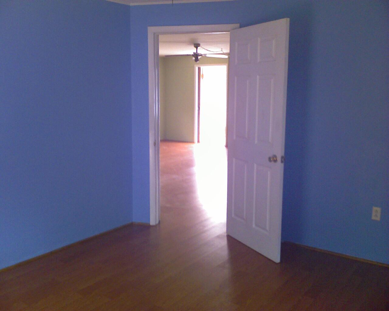 46 Dolphin Road Key Largo, FL 33037 - Photo 17 of 20 Upstairs Bedroom #1, different angle