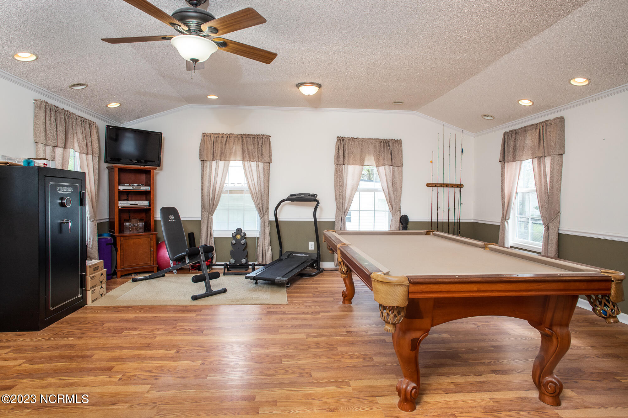 1824 Becton Farm Road Kinston, NC 28501 - Photo 8 of 38 Great Room