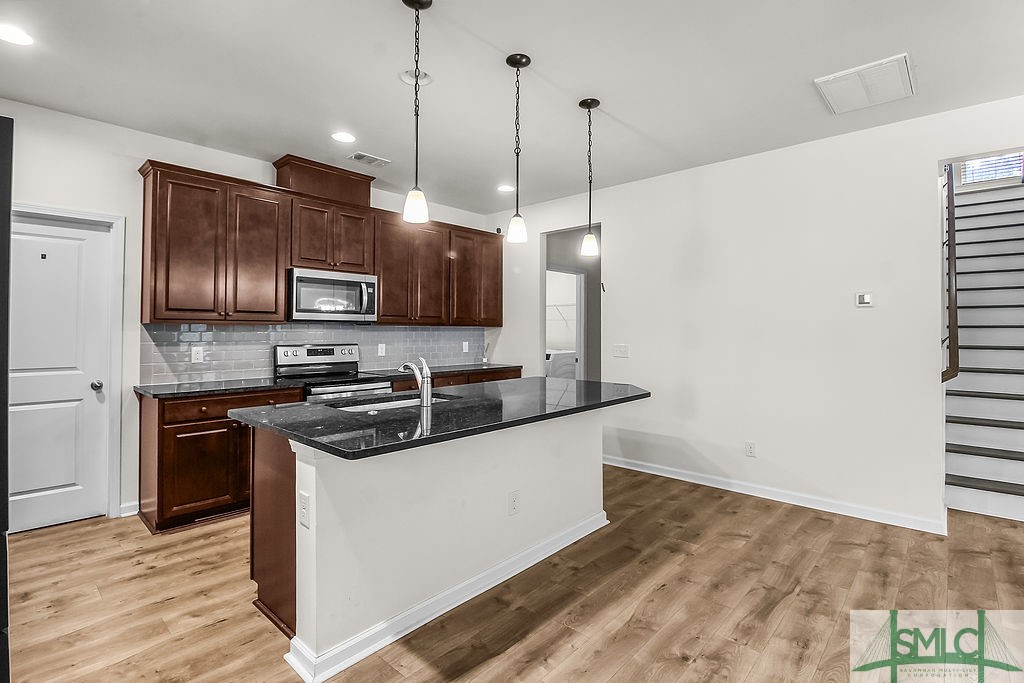 106 Savanna Drive Pooler, GA 31322 - Photo 11 of 48 Kitchen