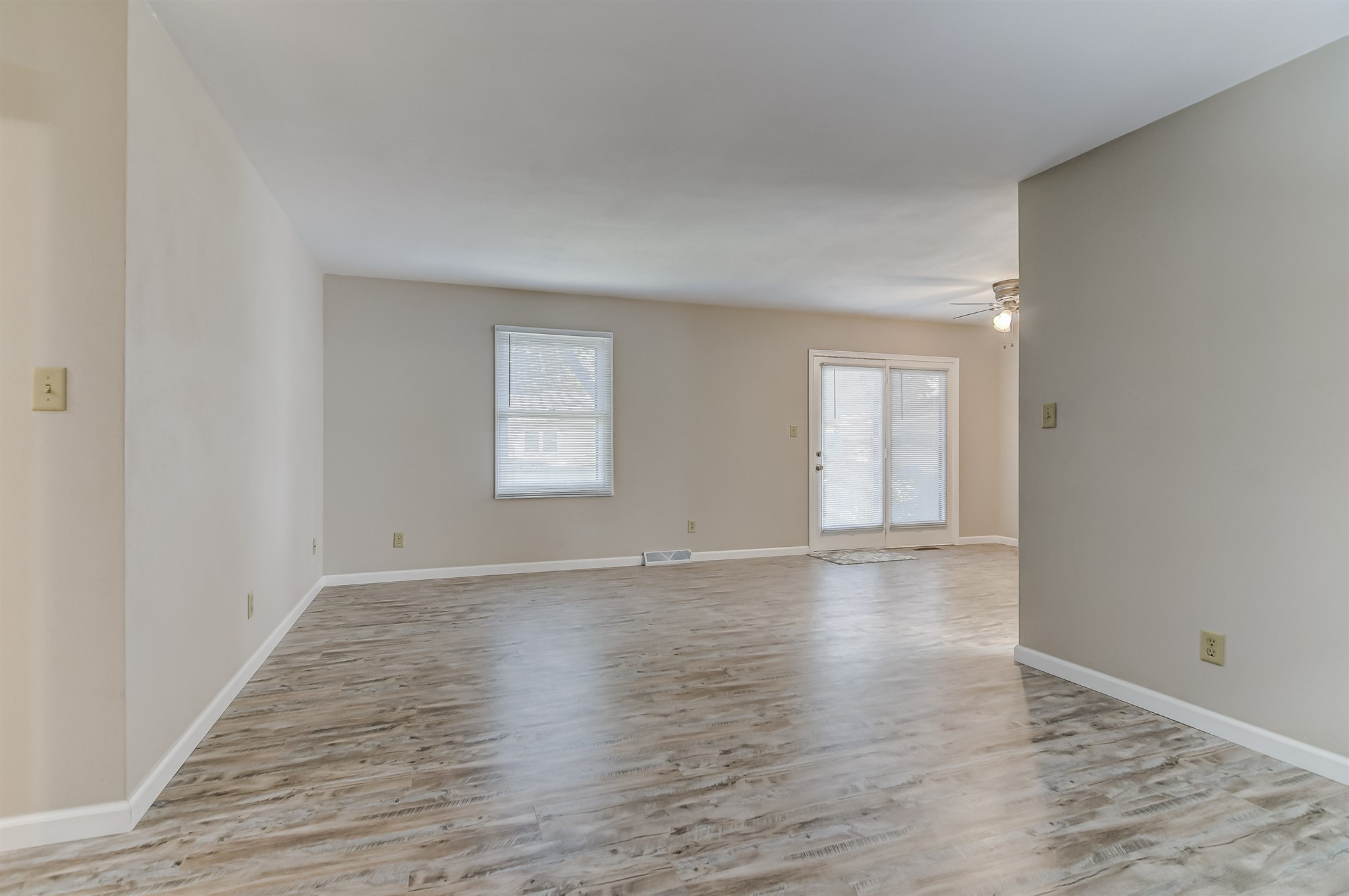 2616 Cardifs Avenue Springfield, IL 62704 - Photo 25 of 29 Gallery Image 25