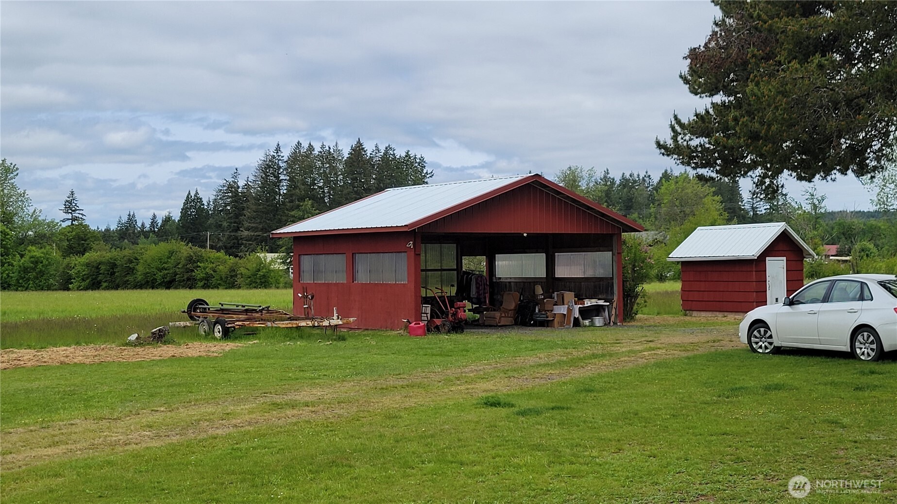 1296 Highway 12 Chehalis, WA 98532 - Photo 23 of 33 a view of a house with a yard