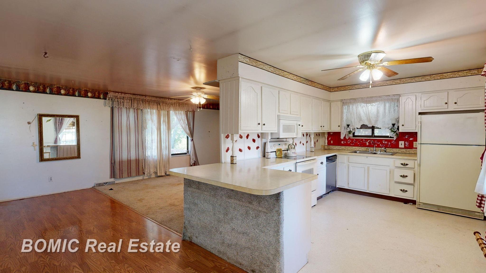 5027 West Willard Road Birch Run, MI 48415 - Photo 6 of 44 50157101-7cdf7fe4-d0b4-4fb3-bb06-966bfd726614.JPG