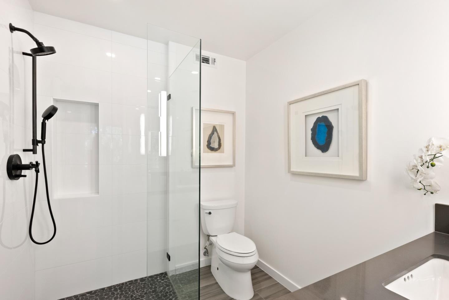 32 Roberts Road Los Gatos, CA 95032 - Photo 14 of 33 Gallery Image 14