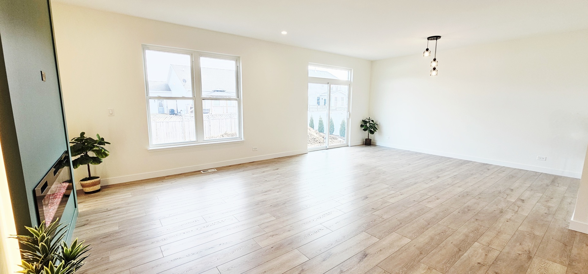 1004 Joshua Lane Genoa, IL 60135 - Photo 11 of 44