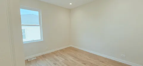 $400,000 | 1004 Joshua Lane, Genoa, IL 60135