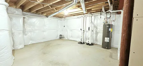 $400,000 | 1004 Joshua Lane, Genoa, IL 60135