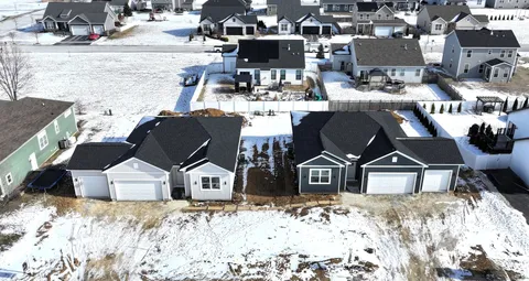 $400,000 | 1004 Joshua Lane, Genoa, IL 60135