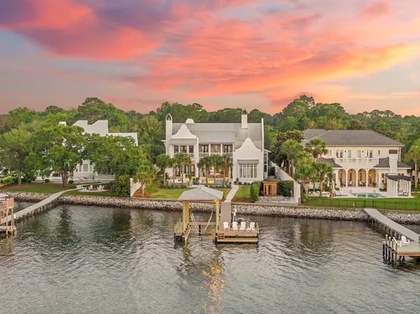 $7,500,000 | 510 Walton Way, Miramar Beach, FL 32550