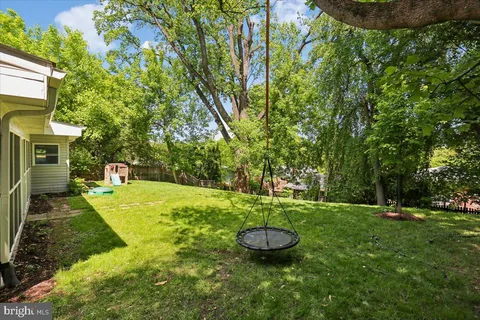 $1,200,000 | 9409 Holland Avenue, Bethesda, MD 20814
