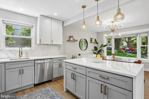 $1,200,000 | 9409 Holland Avenue, Bethesda, MD 20814
