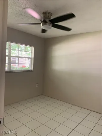 $1,250 | 815 Courtington Lane, Unit 2, Fort Myers, FL 33919