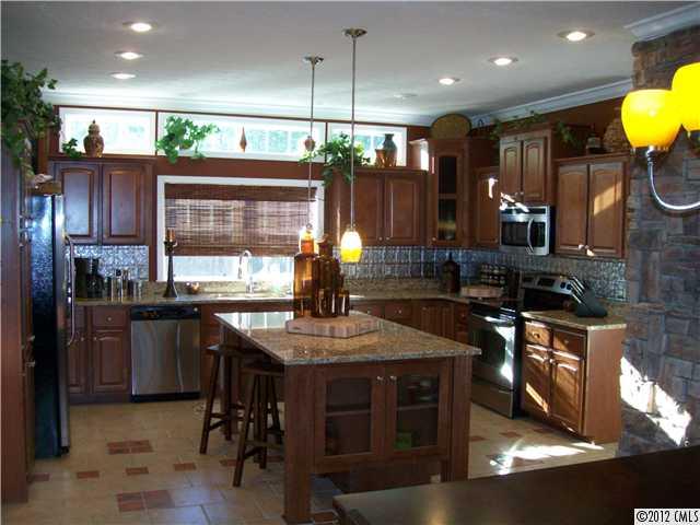 302 Parks Road Rockwell, NC 28138 - Photo 2 of 16 Gallery Image 2