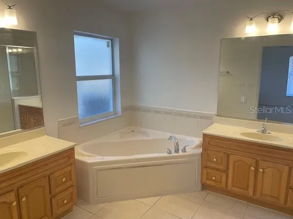 $2,400 | 4106 Southwest 109th Place, Ocala, FL 34476