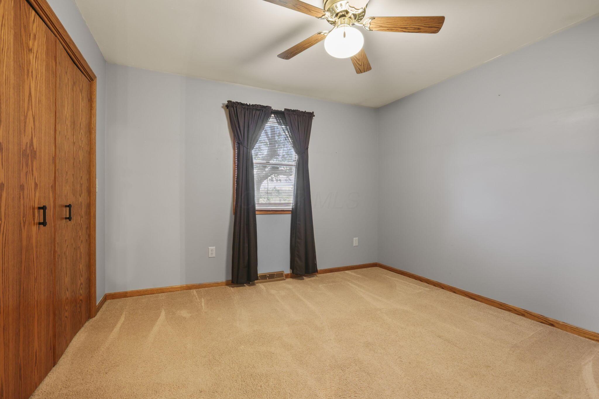6283 York Road Southwest Pataskala, OH 43062 - Photo 21 of 45 2nd bedroom
