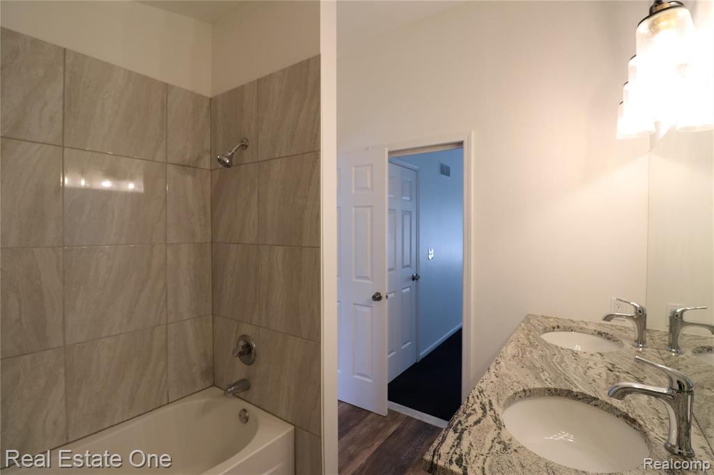 21947 Quail Ridge Drive, Unit 2 Riverview, MI 48193 - Photo 29 of 49