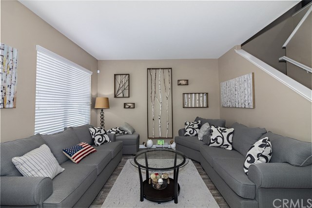 16470 Colt Way Moreno Valley, CA 92555 - Photo 8 of 36