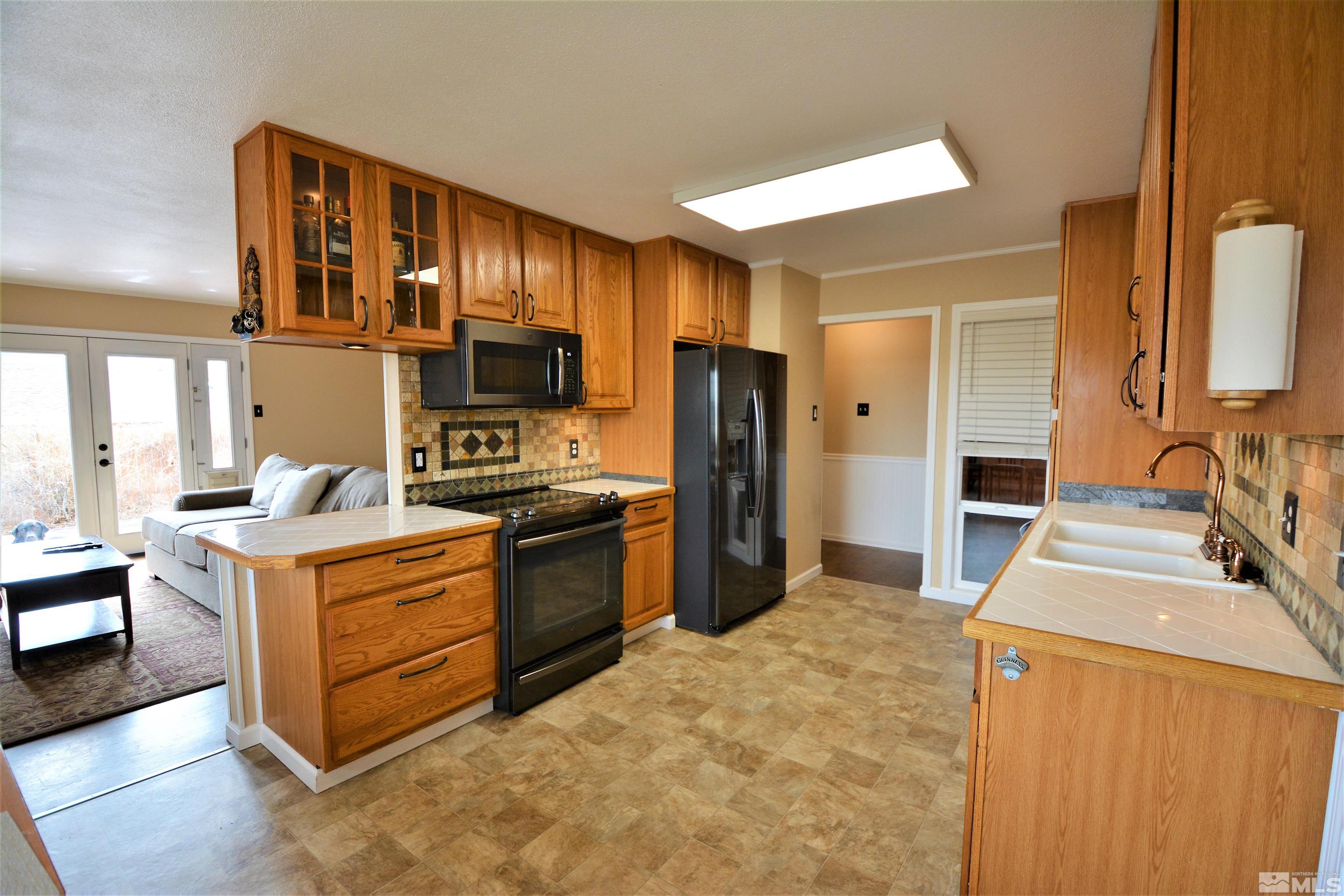 3000 Accacia Way Reno, NV 89503 - Photo 3 of 40 Photo 3