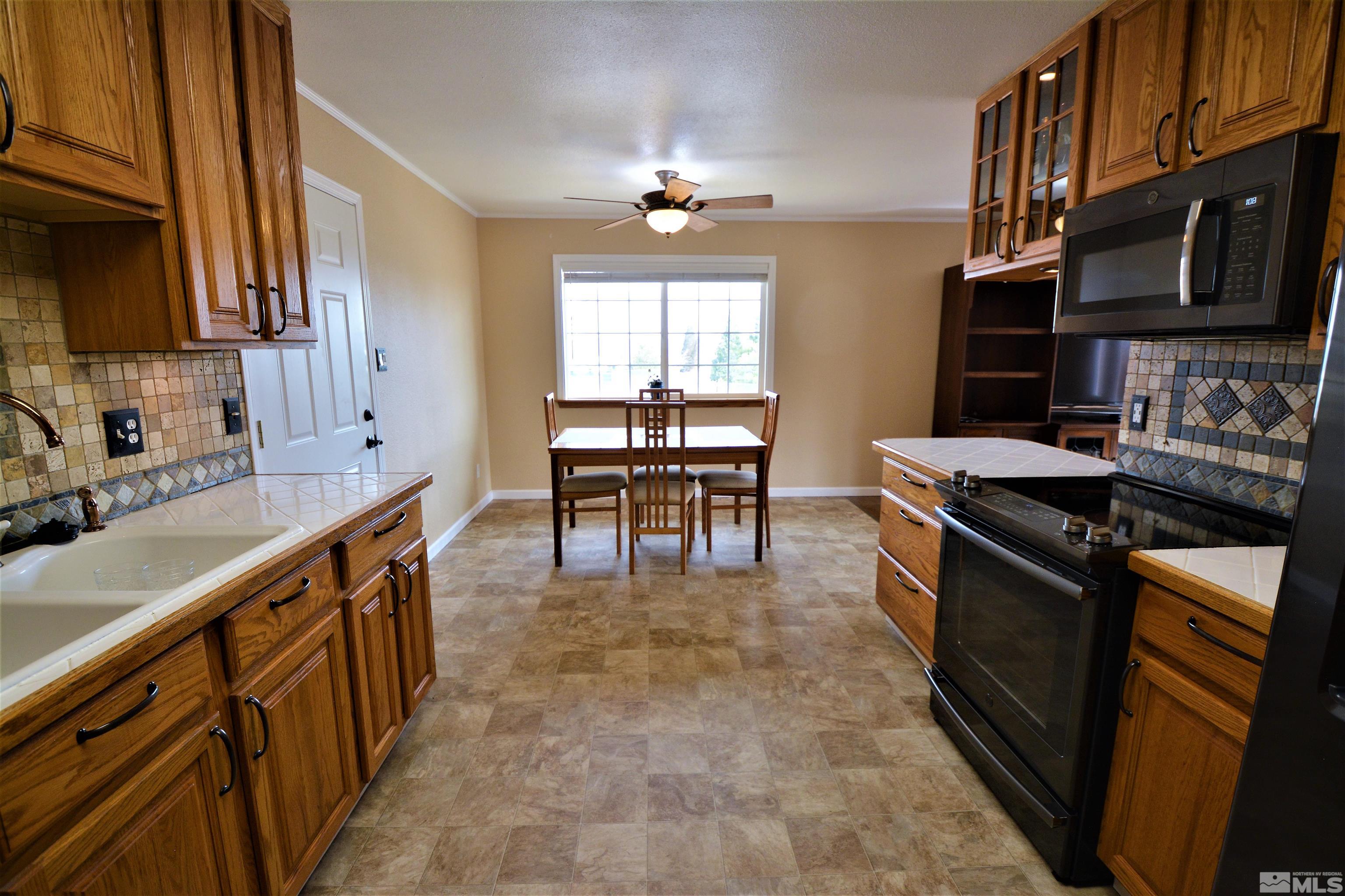 3000 Accacia Way Reno, NV 89503 - Photo 4 of 40 Photo 4