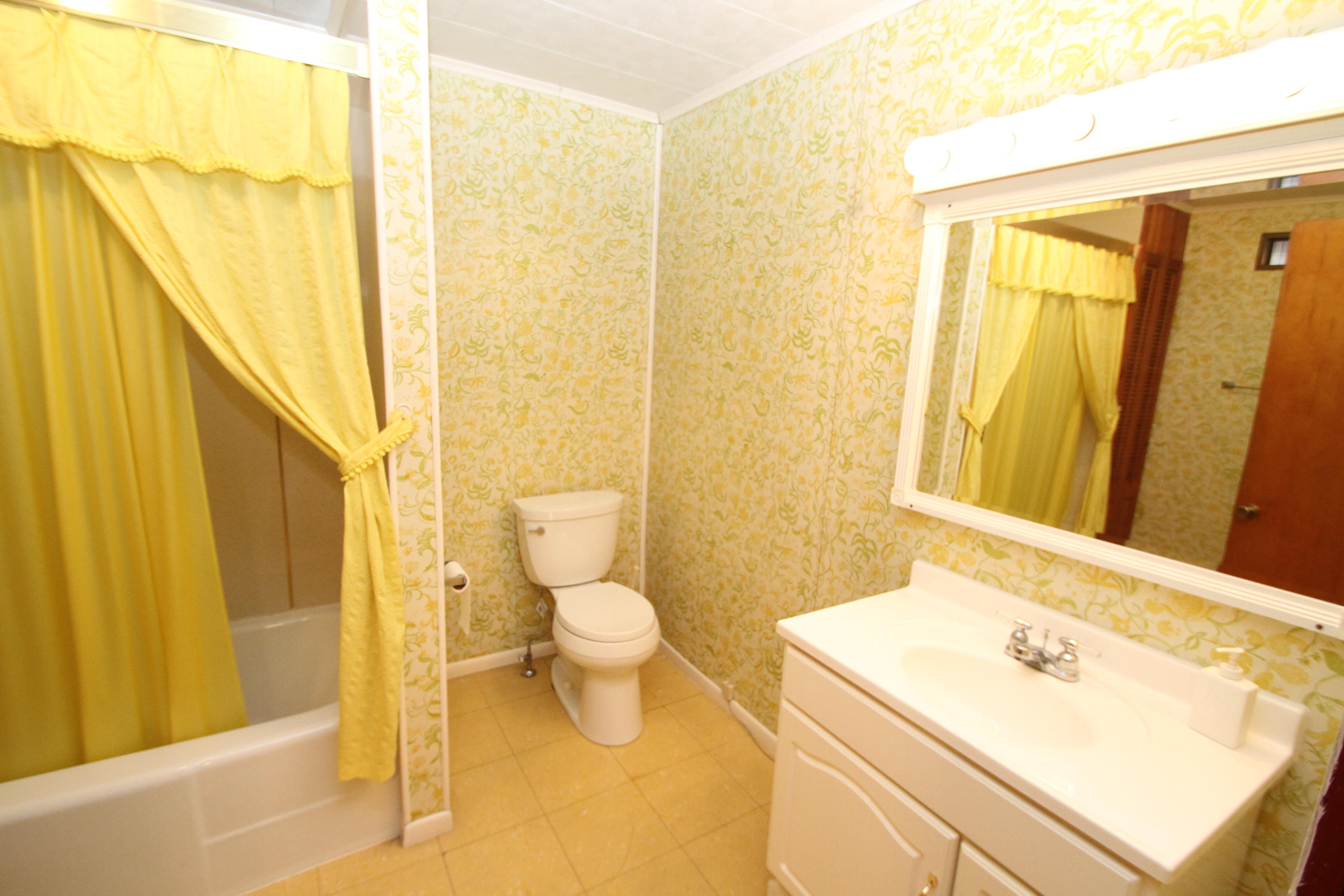 953 Rockland Road Ronceverte, WV 24970 - Photo 37 of 70 Gallery Image 37