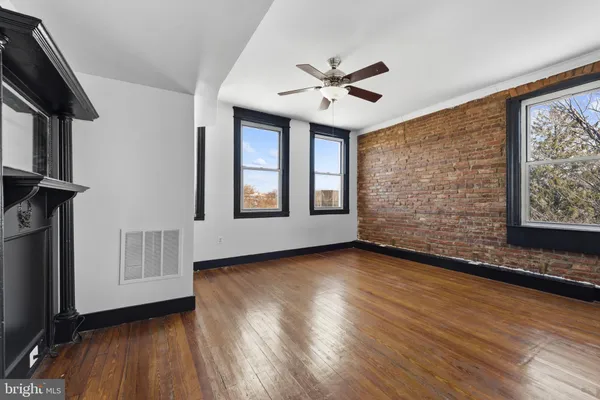 $549,900 | 339 East 31st Street, Baltimore, MD 21218