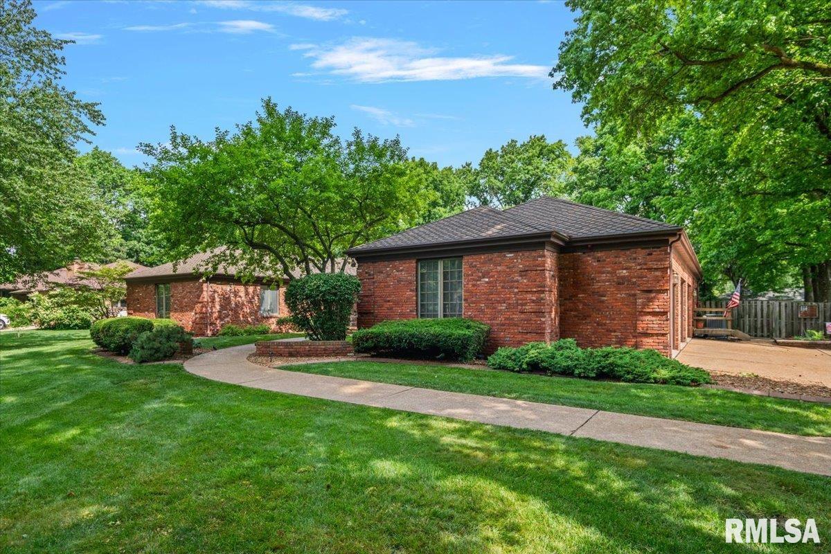 2223 Cardinal Drive Springfield, IL 62704 - Photo 88 of 92