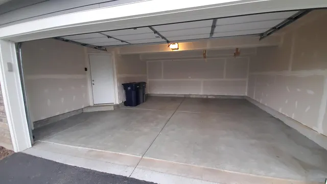 a view of a room with an empty space