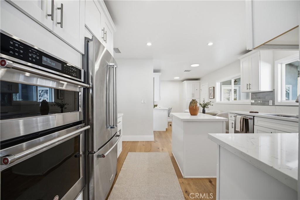 22764 Liberty Bell Road Calabasas, CA 91302 - Photo 25 of 72